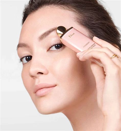 dior contour des yeux